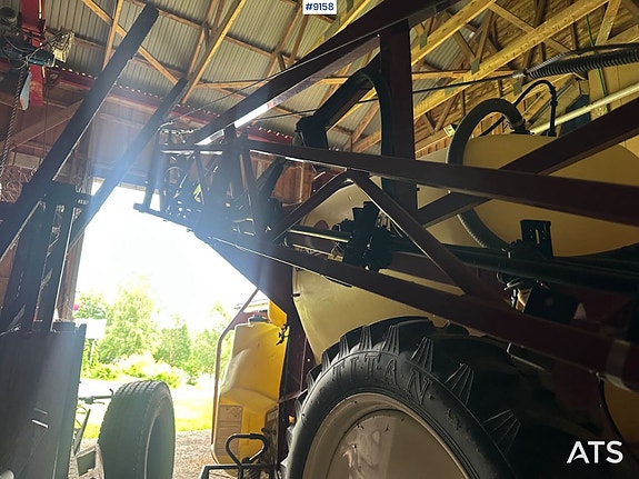 Hardi Navigator 1100 åkersprøyte 9 of 23