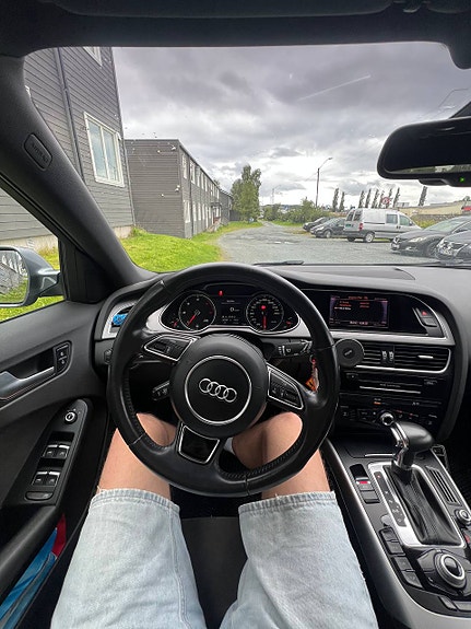 Audi A4 10 of 22