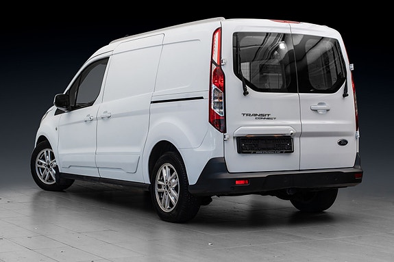 Ford Transit Connect 6 of 24