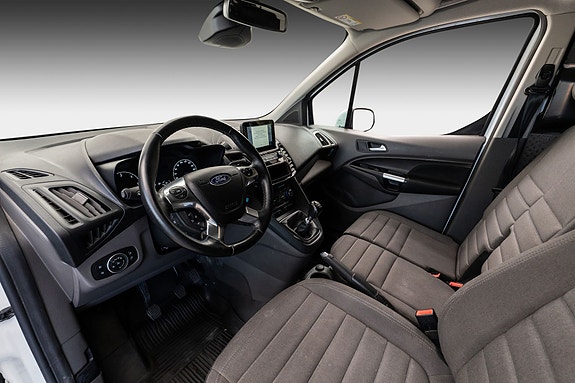 Ford Transit Connect 20 of 24