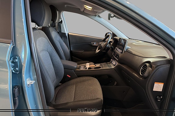 Hyundai Kona 15 of 27