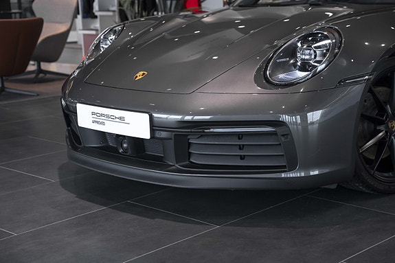 Porsche 911 2 of 30