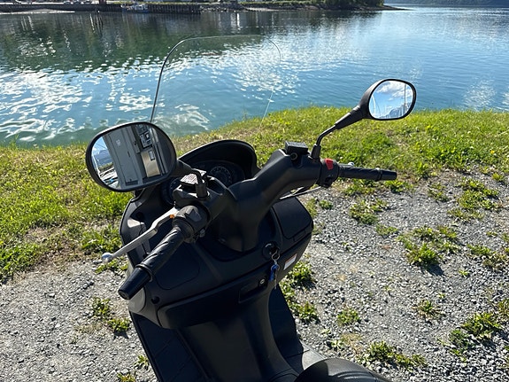 Suzuki UH125 Burgman 10 of 10