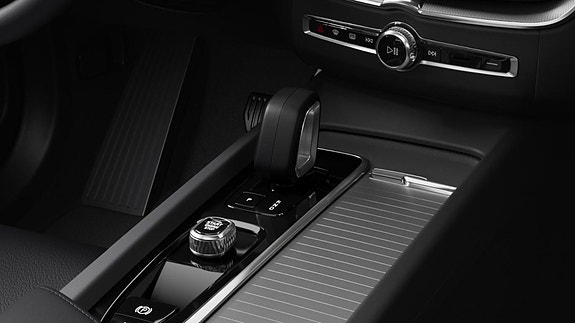 Volvo XC60 22 of 25