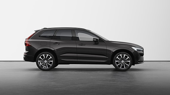 Volvo XC60 3 of 25
