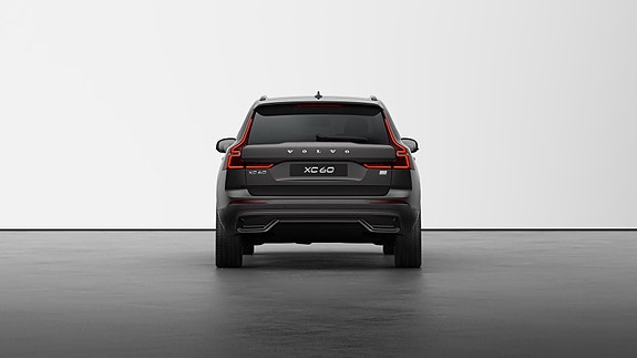 Volvo XC60 5 of 25