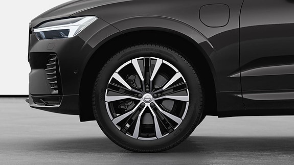 Volvo XC60 14 of 25