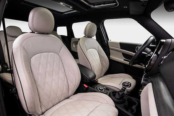 MINI Countryman Cooper SE 23 of 29