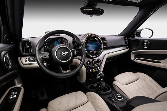 MINI Countryman Cooper SE 15 of 29