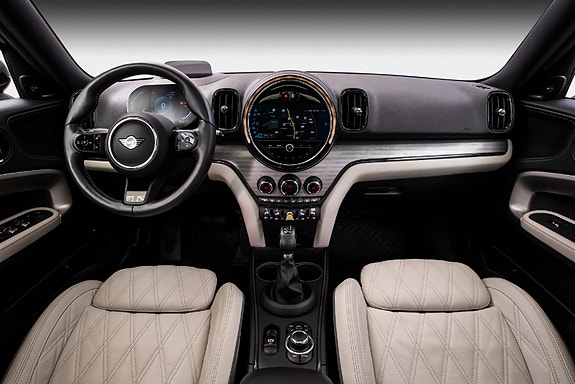 MINI Countryman Cooper SE 16 of 29