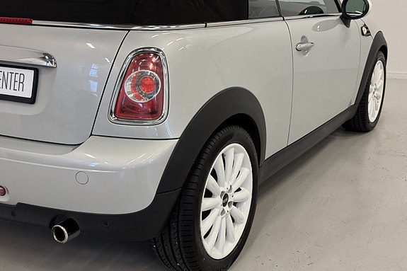 MINI Cooper 9 of 30
