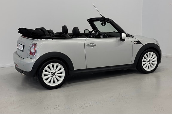 MINI Cooper 13 of 30