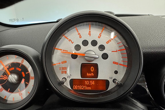 MINI Cooper 16 of 30