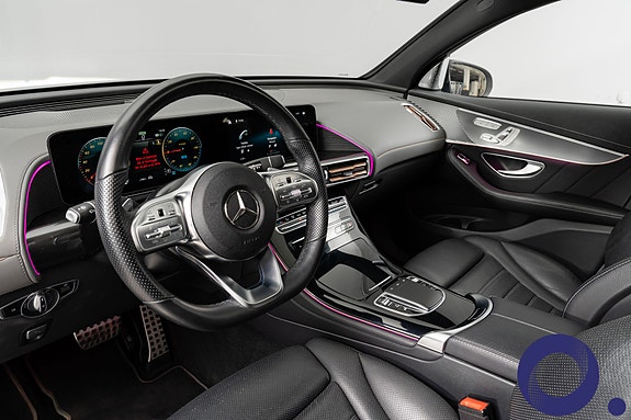 Mercedes-Benz EQC400 12 of 30