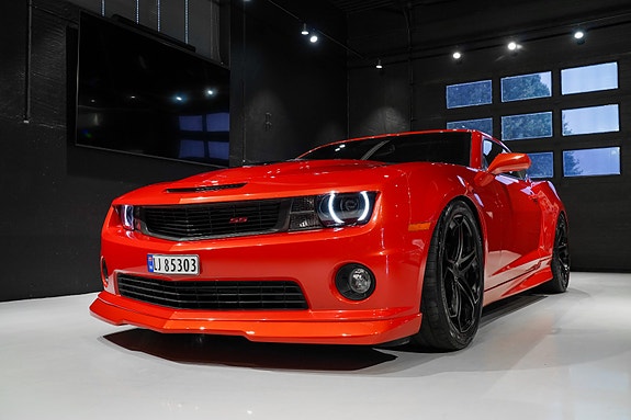 Chevrolet Camaro 18 of 30