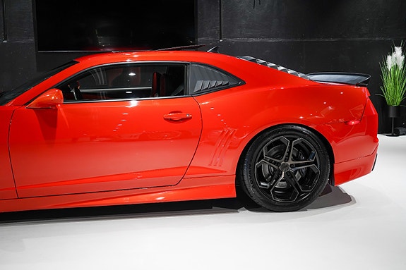 Chevrolet Camaro 5 of 30