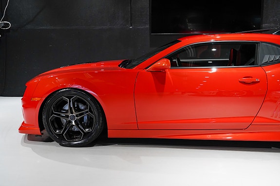 Chevrolet Camaro 4 of 30