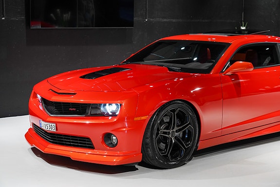 Chevrolet Camaro 2 of 30