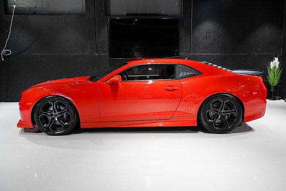 Chevrolet Camaro 3 of 30