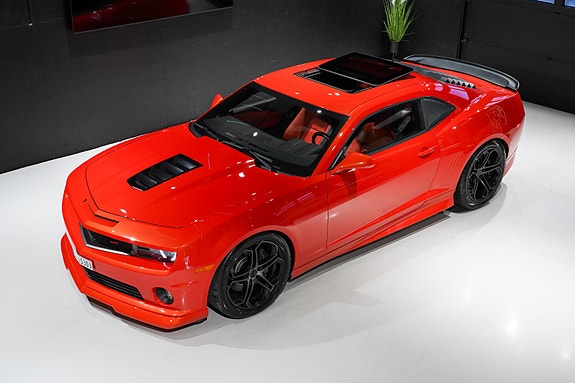 Chevrolet Camaro 19 of 30
