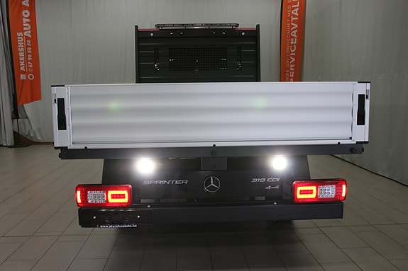 Mercedes-Benz Sprinter 13 of 27