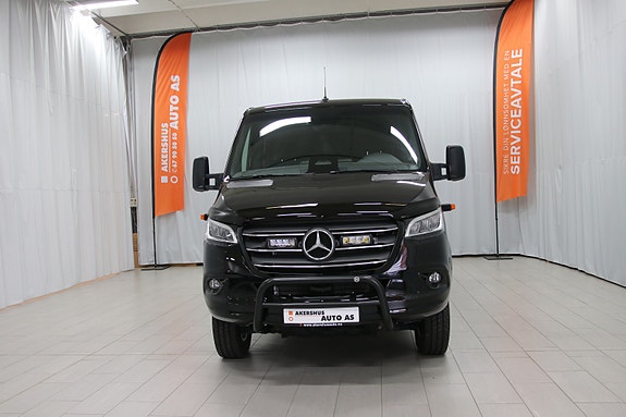 Mercedes-Benz Sprinter 19 of 27