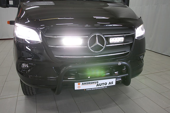Mercedes-Benz Sprinter 8 of 27