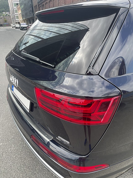 Audi Q7 17 of 30