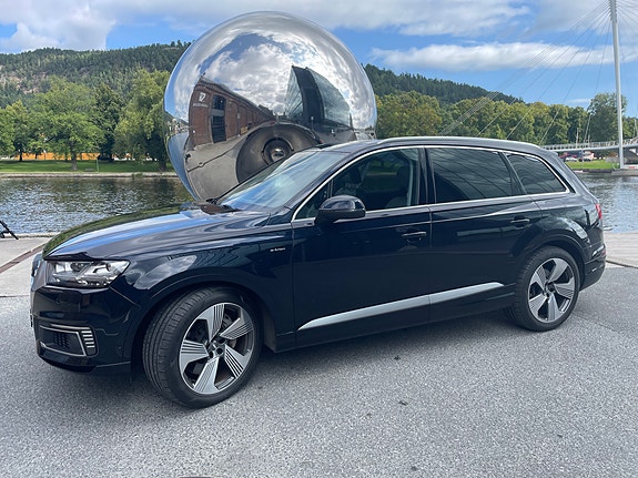 Audi Q7 3 of 30