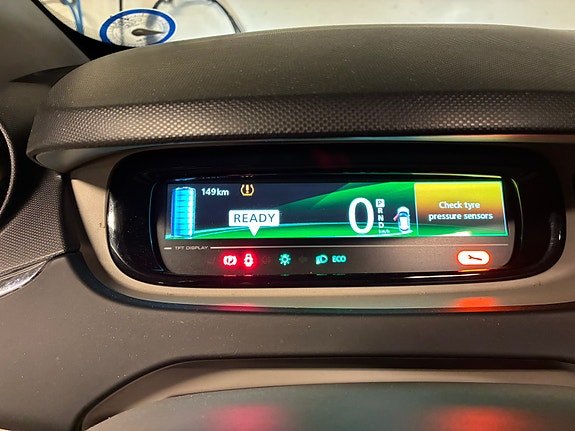 Renault Zoe 6 of 7