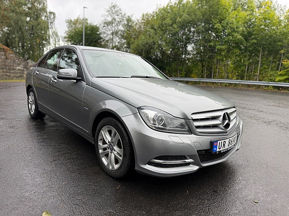 Mercedes-Benz C180 7 of 30