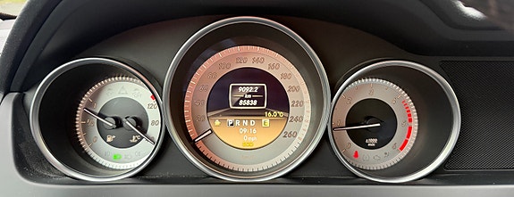 Mercedes-Benz C180 25 of 30