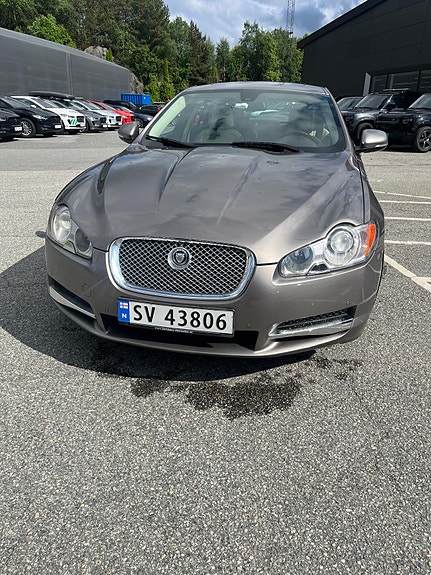 Jaguar XF 5 of 19