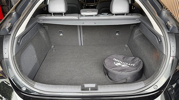 Hyundai IONIQ 20 of 21