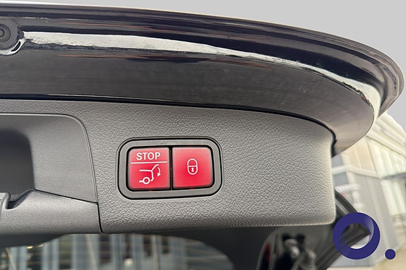 Mercedes-Benz EQA300 22 of 22