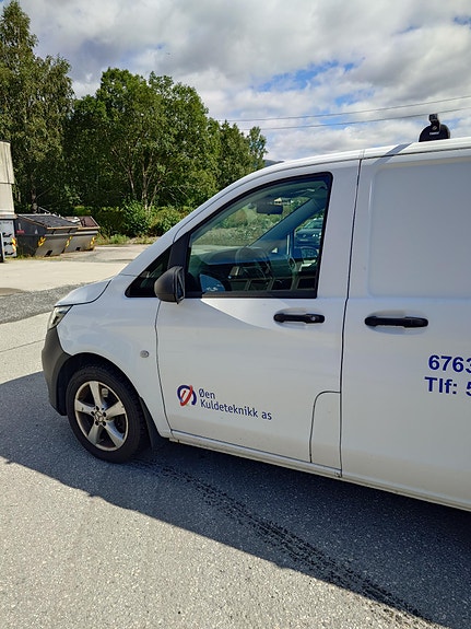 Mercedes-Benz Vito 116 2 of 10