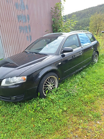 Audi A4 4 of 6