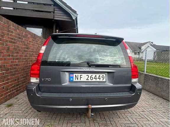 Volvo V70 6 of 28