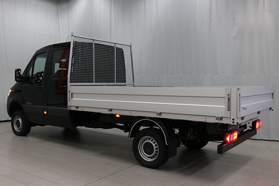 Mercedes-Benz Sprinter 12 of 30