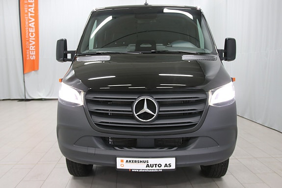 Mercedes-Benz Sprinter 4 of 30