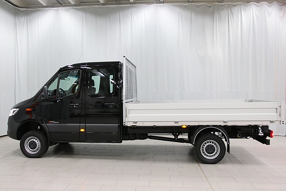 Mercedes-Benz Sprinter 11 of 30