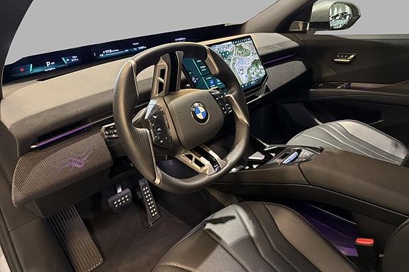 BMW iX3 5 of 24