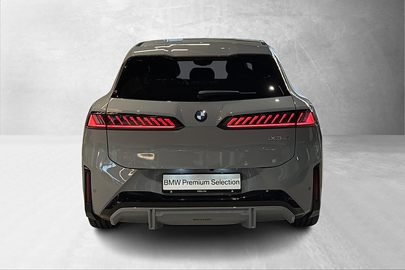 BMW iX3 3 of 24