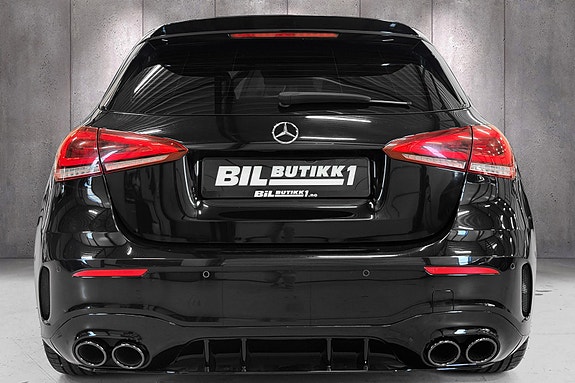Mercedes-Benz A250 e 11 of 30