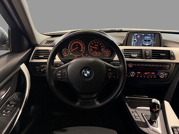 BMW 316i 7 of 30
