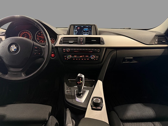 BMW 316i 11 of 30