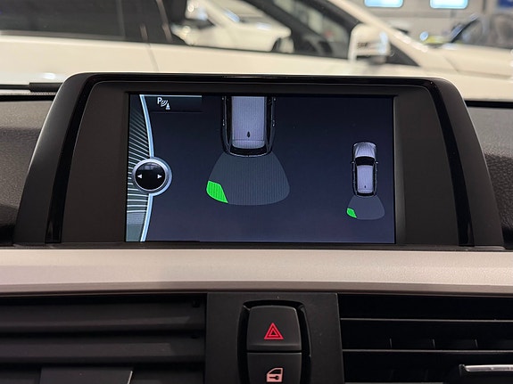 BMW 316i 18 of 30