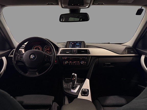 BMW 316i 12 of 30