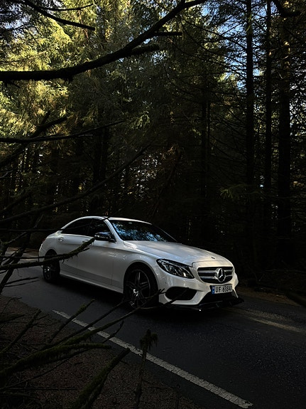 Mercedes-Benz C200 4 of 14