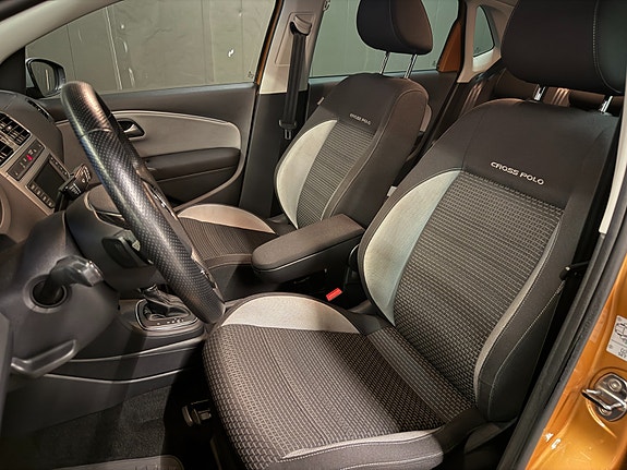 Volkswagen Polo Cross 3 of 23